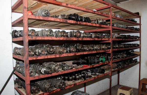 FORD TRANSİT 120 - 120 V ÇIKMA PARÇA FORD TRANSSİT KRANK